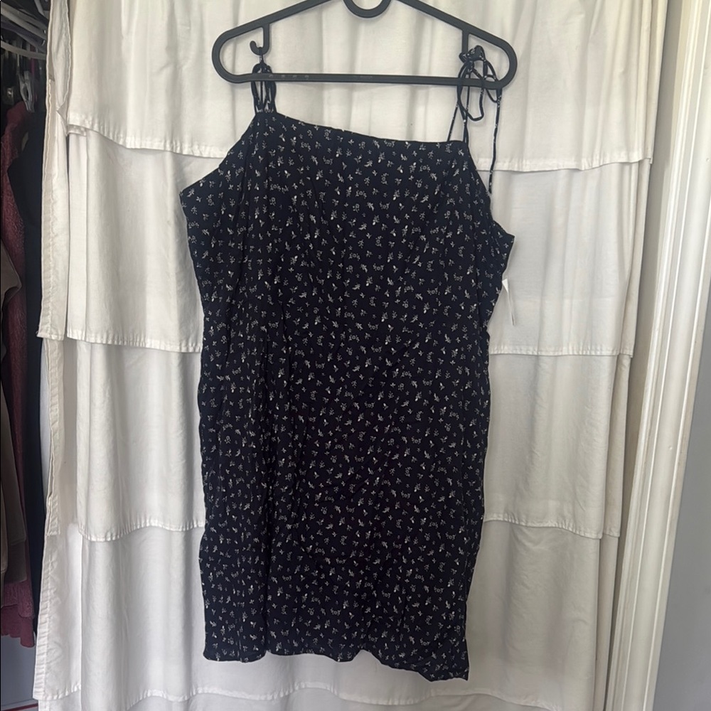 Elegant Black Floral Dress